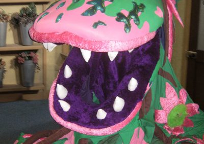 audrey 2 puppet 4 maneater